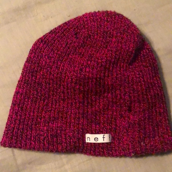 Maroon skull hat - Picture 1 of 1